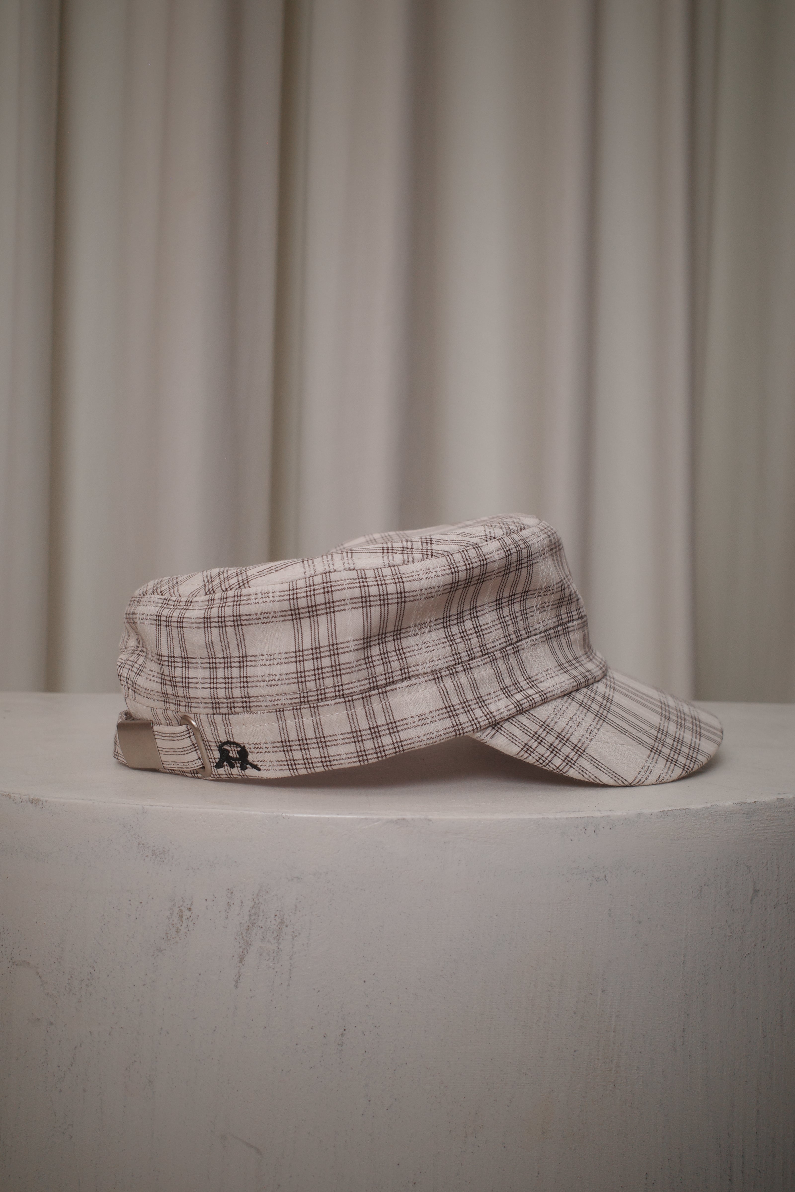 CADET HAT - WHITE/BLACK